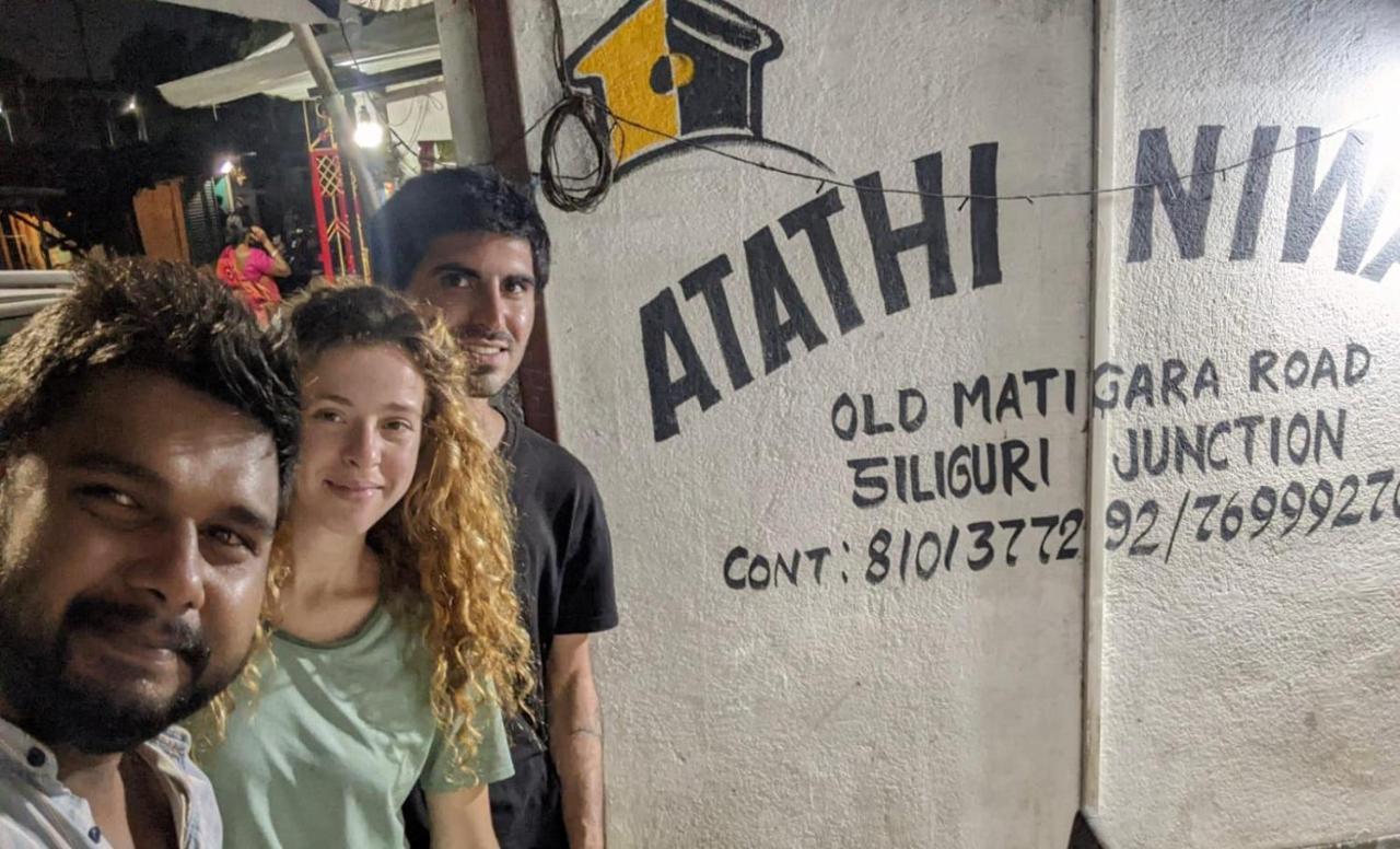 Atathi Niwas Guest House For Backpackers And Travellers Siliguri Εξωτερικό φωτογραφία