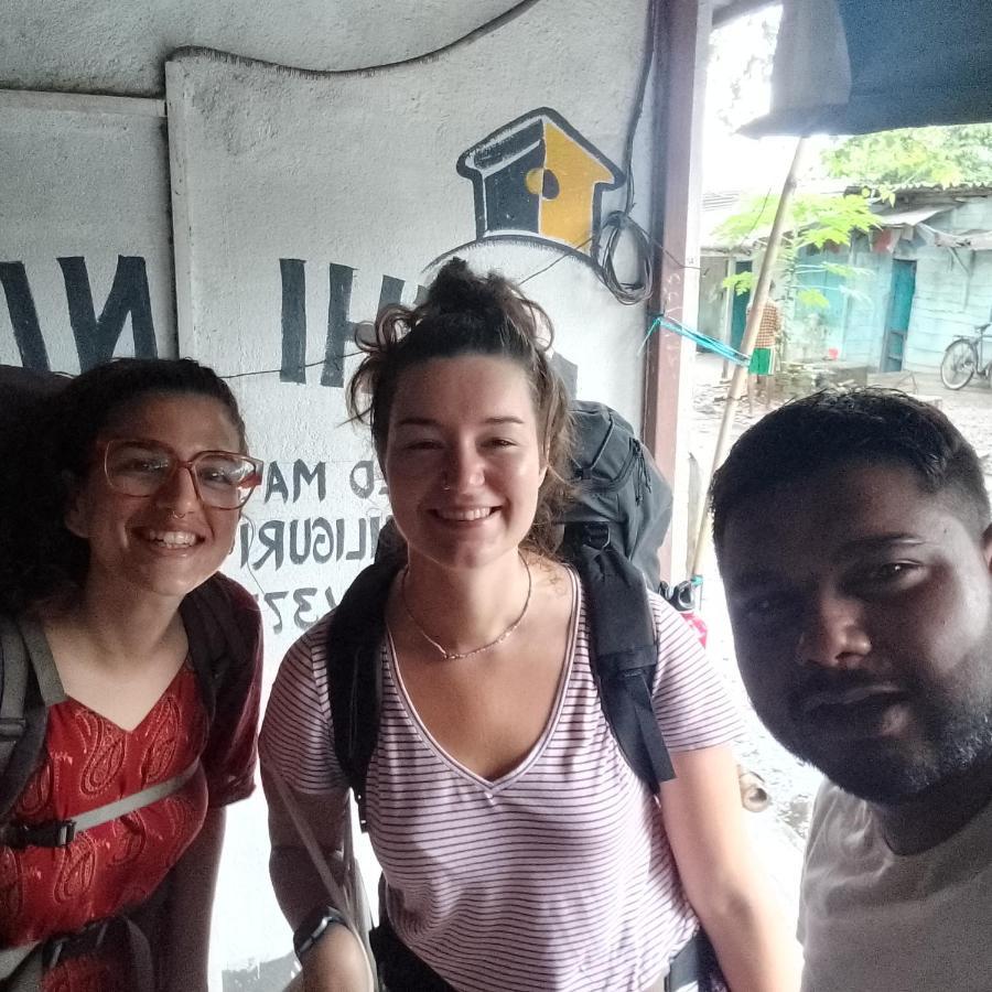 Atathi Niwas Guest House For Backpackers And Travellers Siliguri Εξωτερικό φωτογραφία
