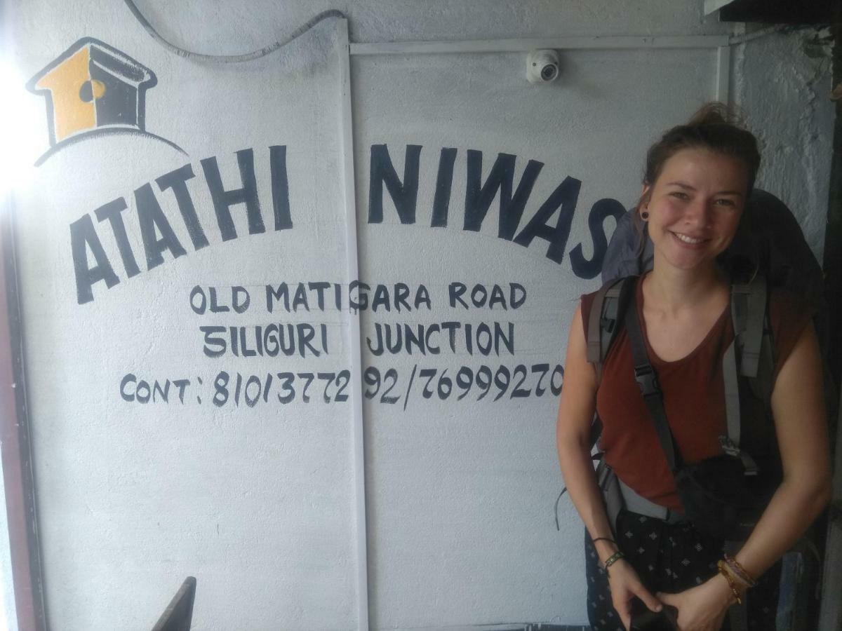 Atathi Niwas Guest House For Backpackers And Travellers Siliguri Εξωτερικό φωτογραφία