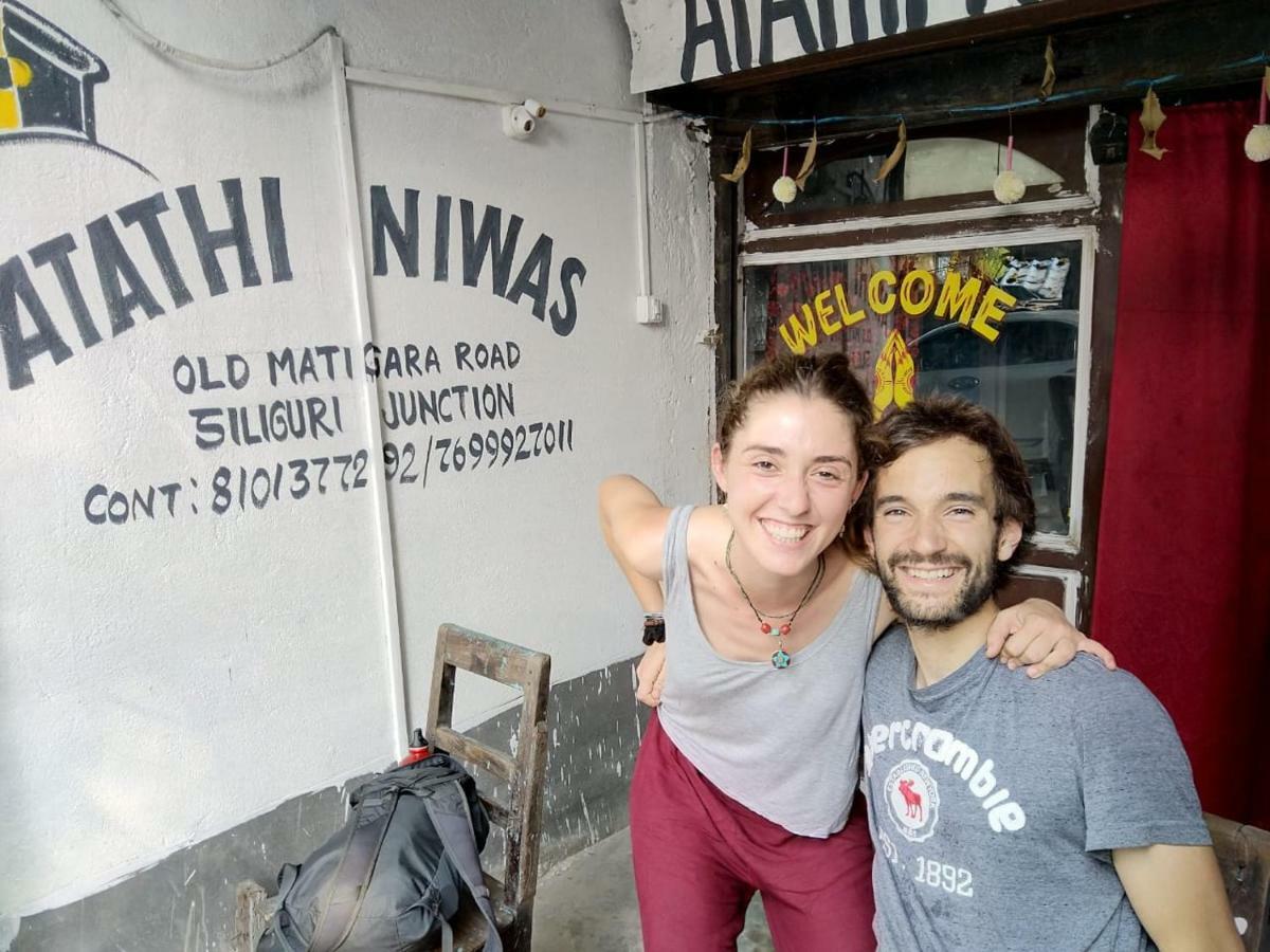 Atathi Niwas Guest House For Backpackers And Travellers Siliguri Εξωτερικό φωτογραφία